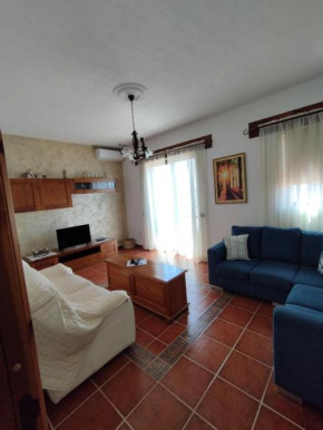 3 Bedrooms Apartment